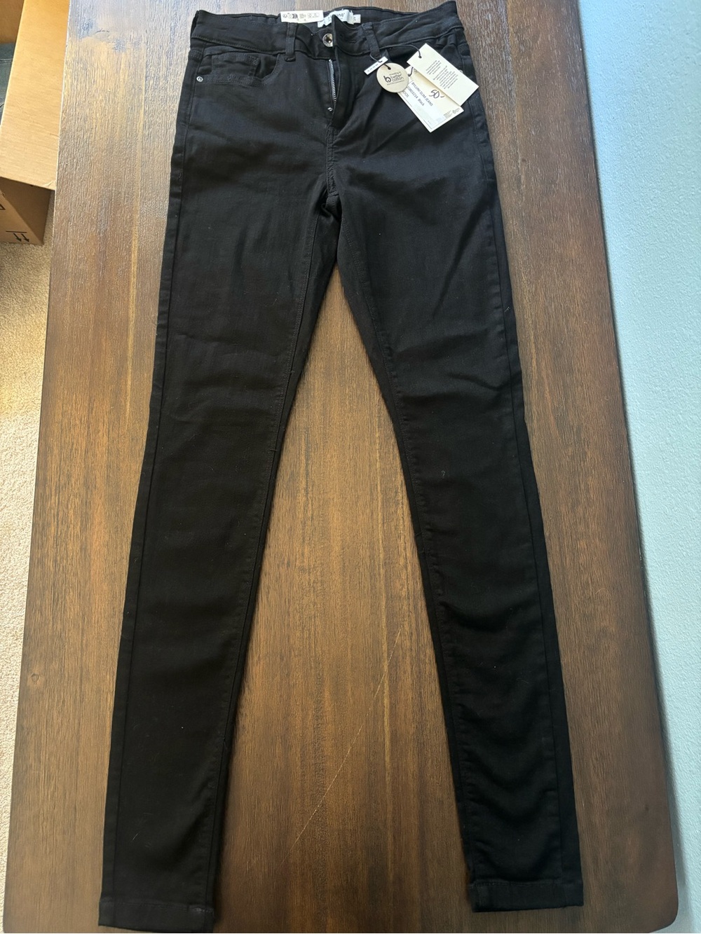 Women’s Black Skinny Jeans with Stretch Comfort